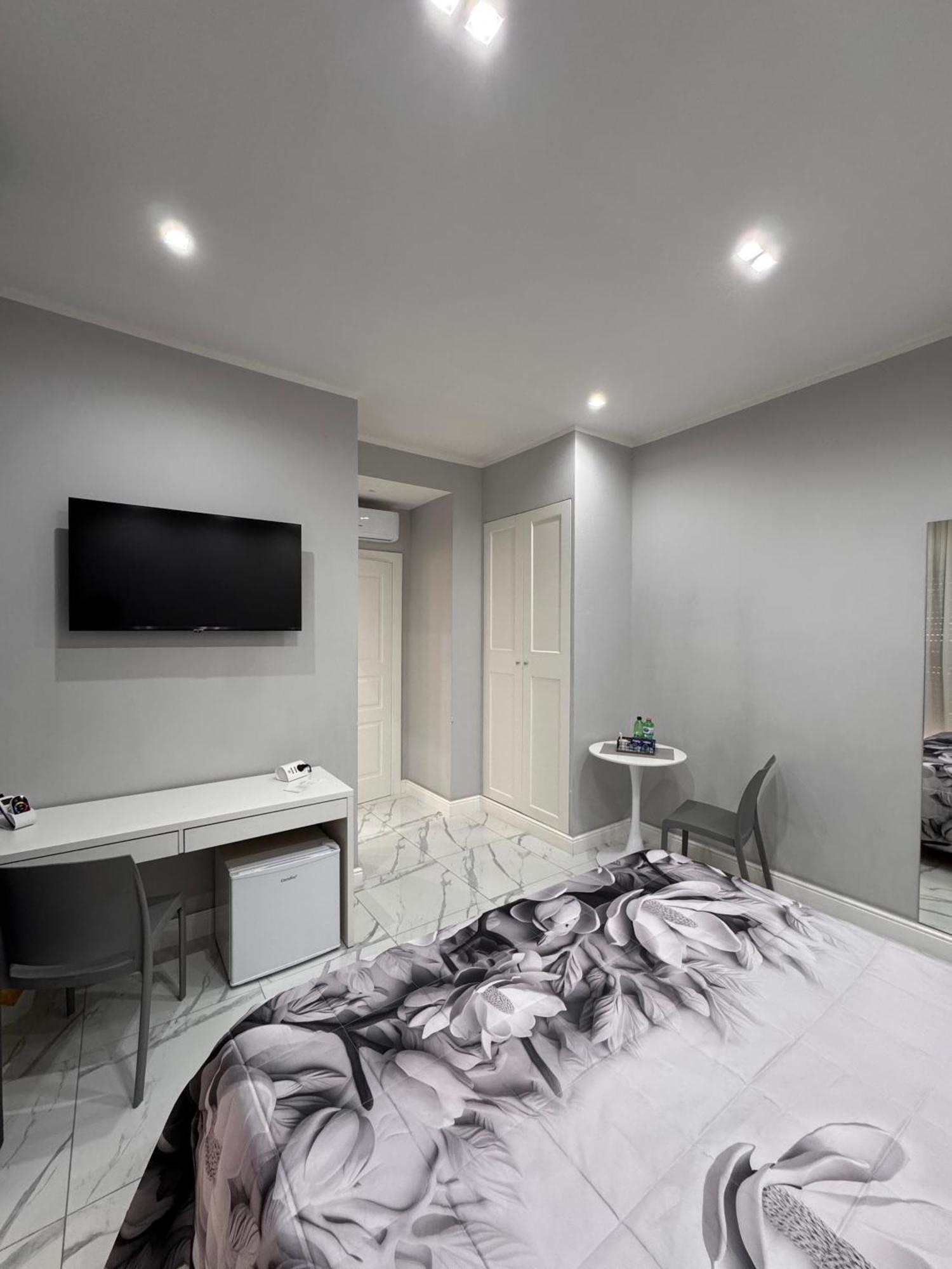 Lady Mary'S Luxury Suites Neapol Zewnętrze zdjęcie